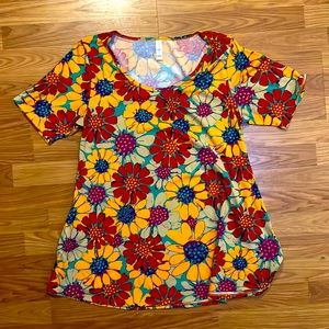 LuLaRoe Simply Comfortable RN#142161 Large Shirt